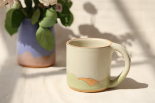 Tata Mug in Vanilla Bean and Fava Z