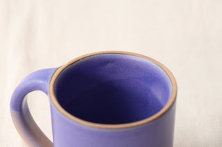 Discounted Seconds: 18 oz Classic Mug (Inside Crawling)