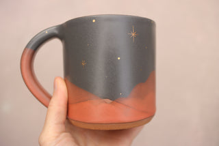 Midnight Fox 18 oz Mug 400