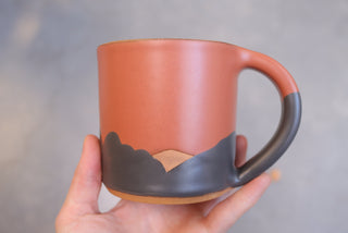 18 oz Crimson Night Classic Mug