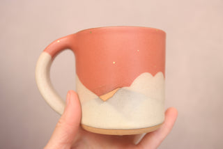 Fox 12 oz Mug 103 'Squirrel and Acorn'