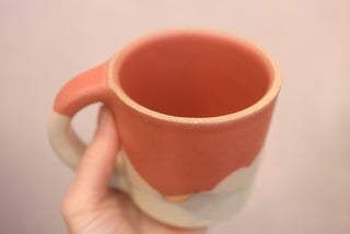 Fox 12 oz Mug 103 'Squirrel and Acorn'