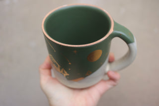 Cedar 18 oz Classic Mug 108 Cozy Cabin