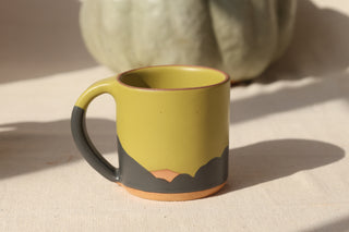18 oz Classic Mug