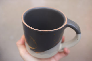 Midnight 18 oz Mug D