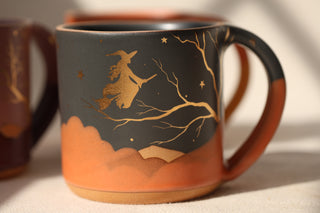 Halloween 18 oz Mug 8002 'Witch on a Broomstick' PRE-ORDER