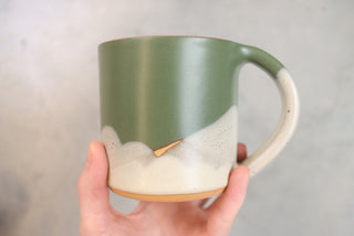 18 oz Classic Mug