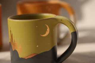 Ghoul Mist 12 oz Mug 9006 'Haunted Castle'