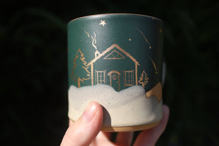 Peacock 12 oz Mug Cozy Cabin 031
