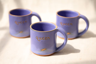 12 oz Classic 'Queen' Mugs